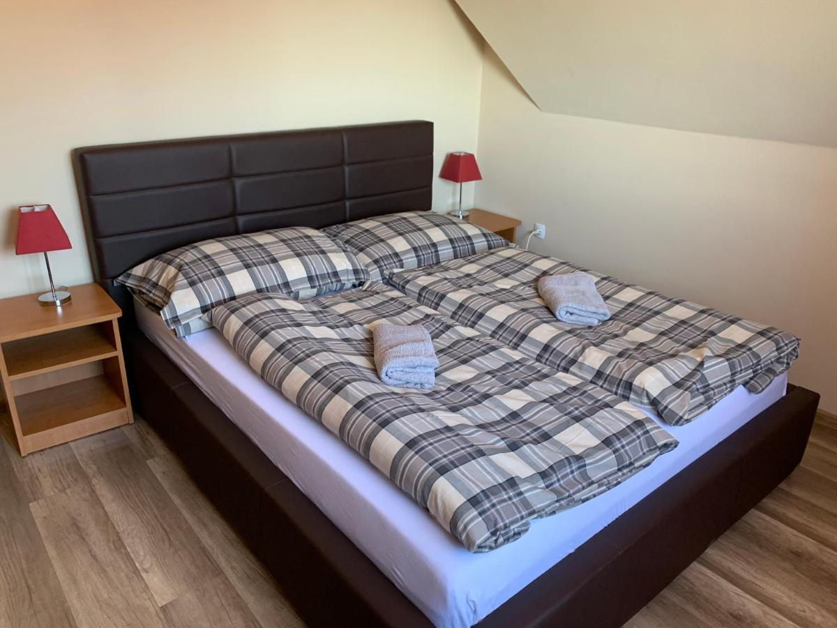 Kapi-Spa Pokoje I Apartamenty Клушковце Екстериор снимка
